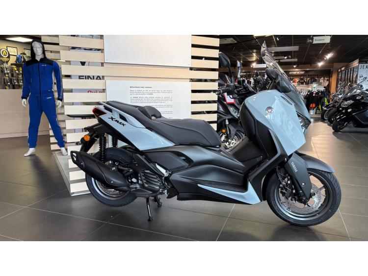YAMAHA XMAX 125 TECH MAX - Garantie 06/2030