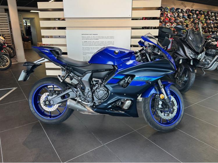 YAMAHA YZF-R7