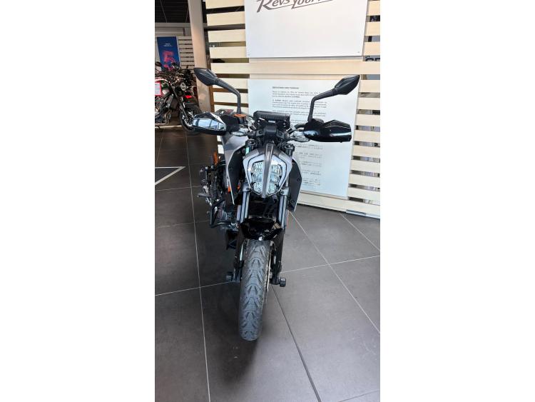 KTM DUKE 125 - Garantie 04/2026