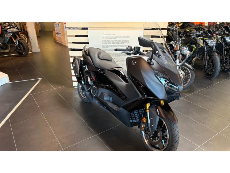 YAMAHA XP T-MAX 560 TECH MAX - Garantie 04/2030