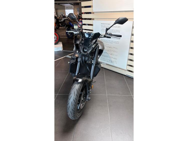 YAMAHA MT-09 35KW - Garantie 12 mois