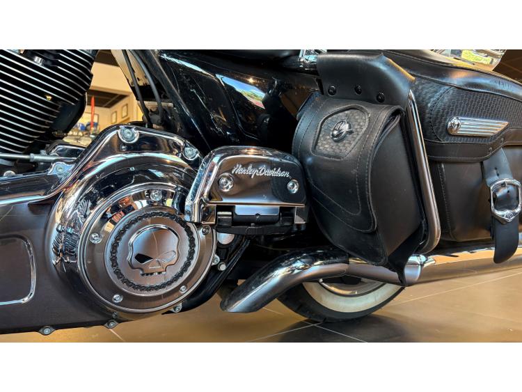 HARLEY-DAVIDSON TOURING ROAD KING 1584 CLASSIC FLHRCI 