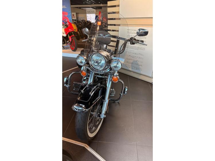 HARLEY-DAVIDSON TOURING ROAD KING 1584 CLASSIC FLHRCI 