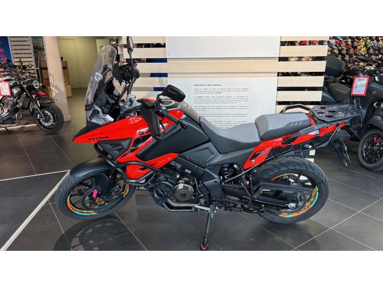 SUZUKI V-STROM 1050 - Garantie 07/2026
